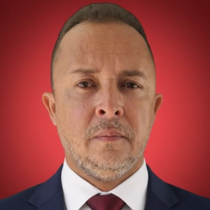 ELIVELTON BRITO DE SOUSA